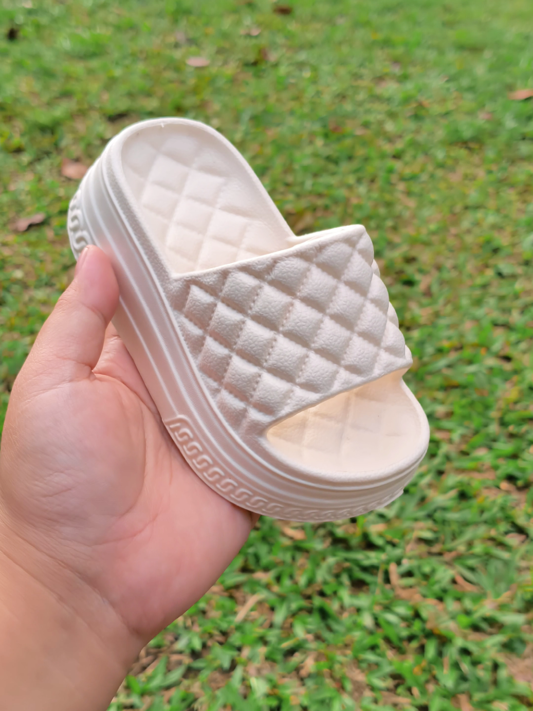 rekomendasi sandal anak cewek murah tapi awet dan nyaman .  .  #sandal #sandalanak #sandalcewek 