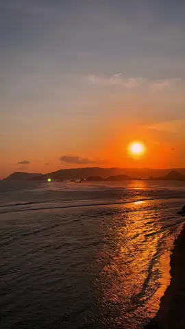 Betah sama Butuh itu beda! #sunset #somebodyspleasure 