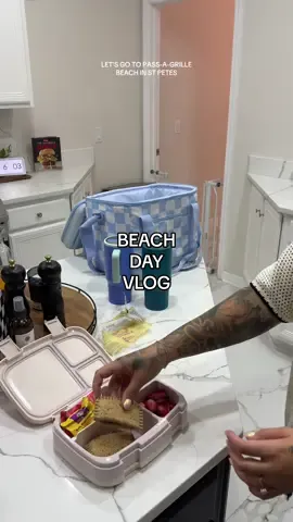 let’s go to the beach!! 🏝️ what’s your favorite florida beach? we love the gulf coast but atlantic is a little closer (not by much) #beachday #beachdayvlog #stpetersburg #floridamom #beachdays #fyp 