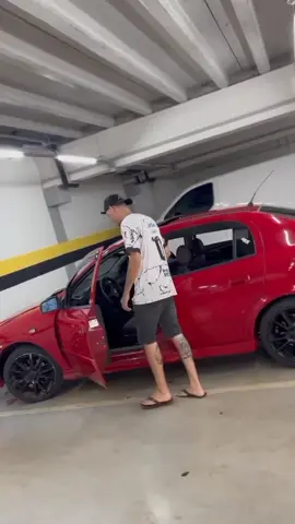 Não deixe ele saber, q ainda ama seu passado!😜