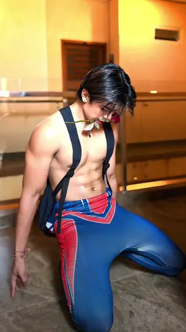 Membalas @nely🎀 spiderman yg ini ga kak? 🕷️🕸️ #cosplay #spiderman #4upage #rotipanggang 