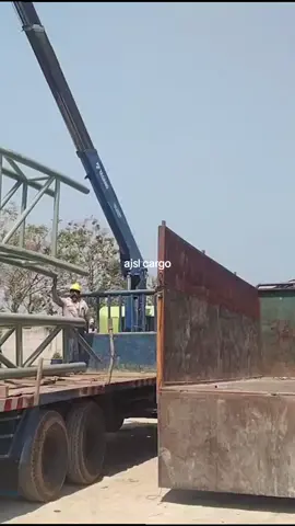 Kiriman Barang Via Trucking Surabaya - Morowali Sulteng Klik Bio  #ekspedisimorowali #ekspedisipalu #ekspedisikendari #ekspedisimamuju #ekspedisisulawesi #ajslcargo #ptandijayasamuderaline #transportasi #infrastructure #projectcargo 