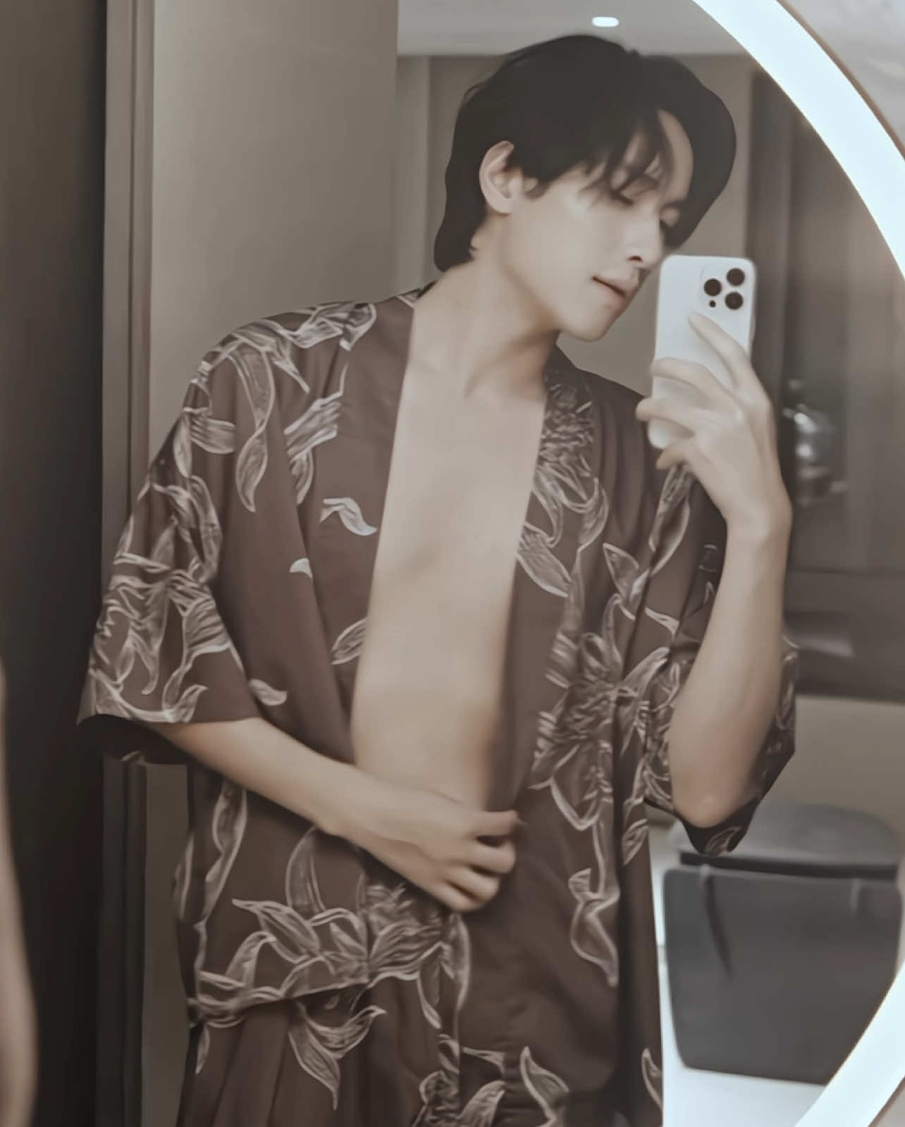 #GUOCHENGYU — His body tho… I’m losing it  #revengedlove #zhanxuan #jiangxiaoshuai #liuxuancheng #cdrama #bl #edit #foryou #fyp @TikTok 