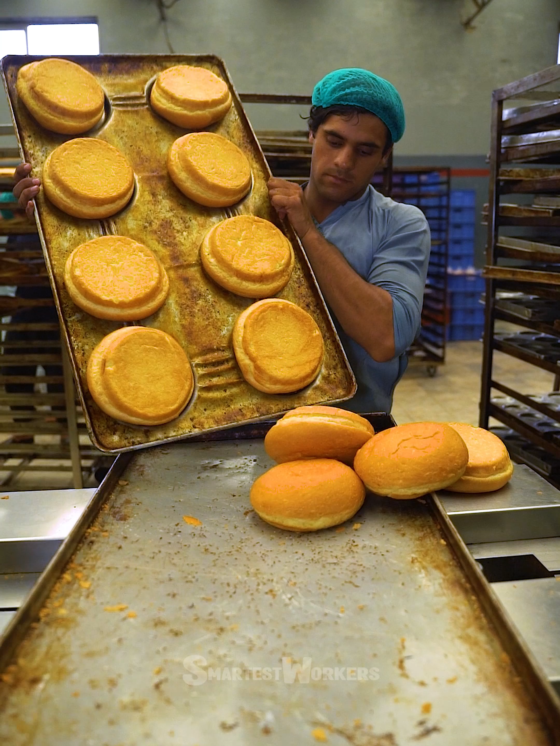 Sweet Bun Making at Large Scale in Factory