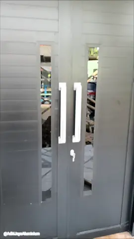 pemasangan kusen pintu&jendela aluminium  #kusenaluminiumblack #pintuutamaaluminium #jendelasledingwindow #inkalum #adhijayqaluminiumcilacap #jlgatotsubrotocilacap
