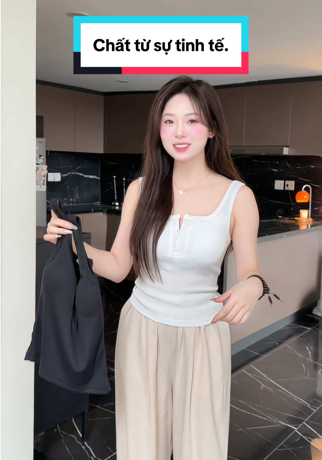 Chất từ sự tinh tế. #Doxinhmoingay #fyp #xuhuong #thoitrang #changthoitrang #OOTD #macdepcungtiktok #trending #elchang #outfitideas #outfit #macdepmoingay #thoitrangnutinh  #thoitrangnu #thoitrangfreestyle  #review #thoitrangnu #fashion #reviewlamdep #aothuncotton #aothunnu #aothunxinh #CapCut 