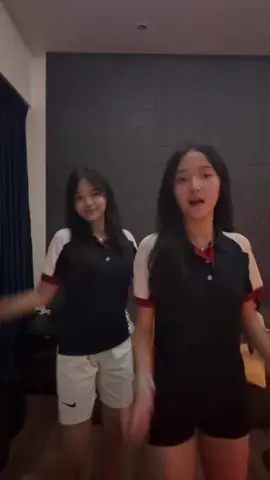 @R back with the og hehe #fyp #08 #tiktoksg #fypシ゚viral #foryou #jctok #dance #dancetok #fyppppppppppppppppppppppp 