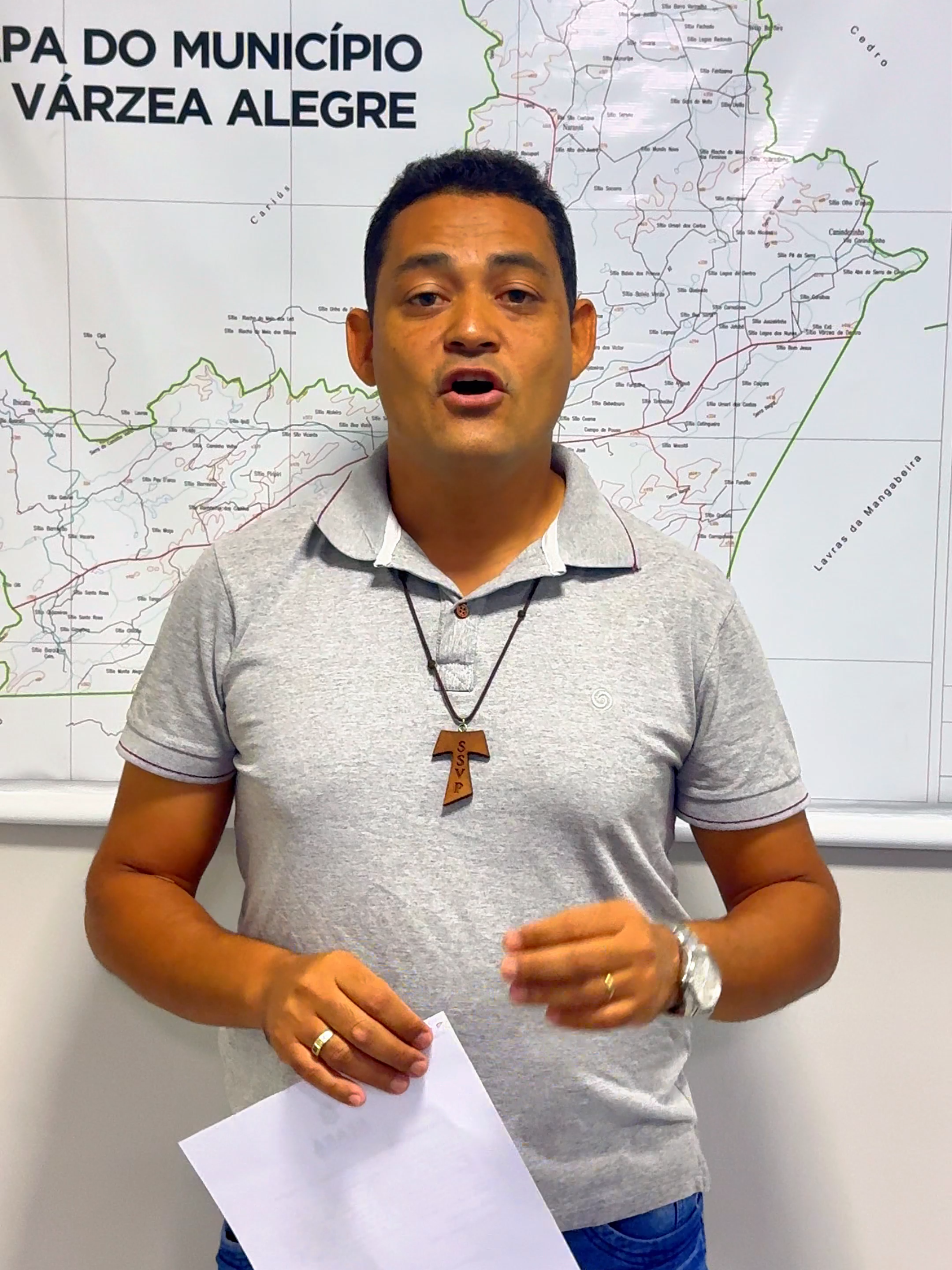 ATENÇÃO, ESTUDANTES! A Carteira Intermunicipal 2024 continua valendo até 31 de Agosto deste ano. Como o órgão responsável não entregou ainda as carteiras deste ano, houve mais uma prorrogação. Todos os direitos continuam válidos, incluindo o importante benefício da meia-passagem nas topiques da COOPERVÁRZEA e COOPERCENSUL. #mandatopopular✊🏼✊🏾✊🏿 #MichaelMartins #VárzeaAlegre #PorUmaCidadeMelhor