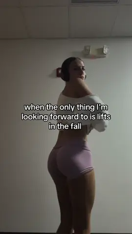 #fyp #halloween #gym #gymgirl #Fitness #fall #fallaesthetic #forthegirls 