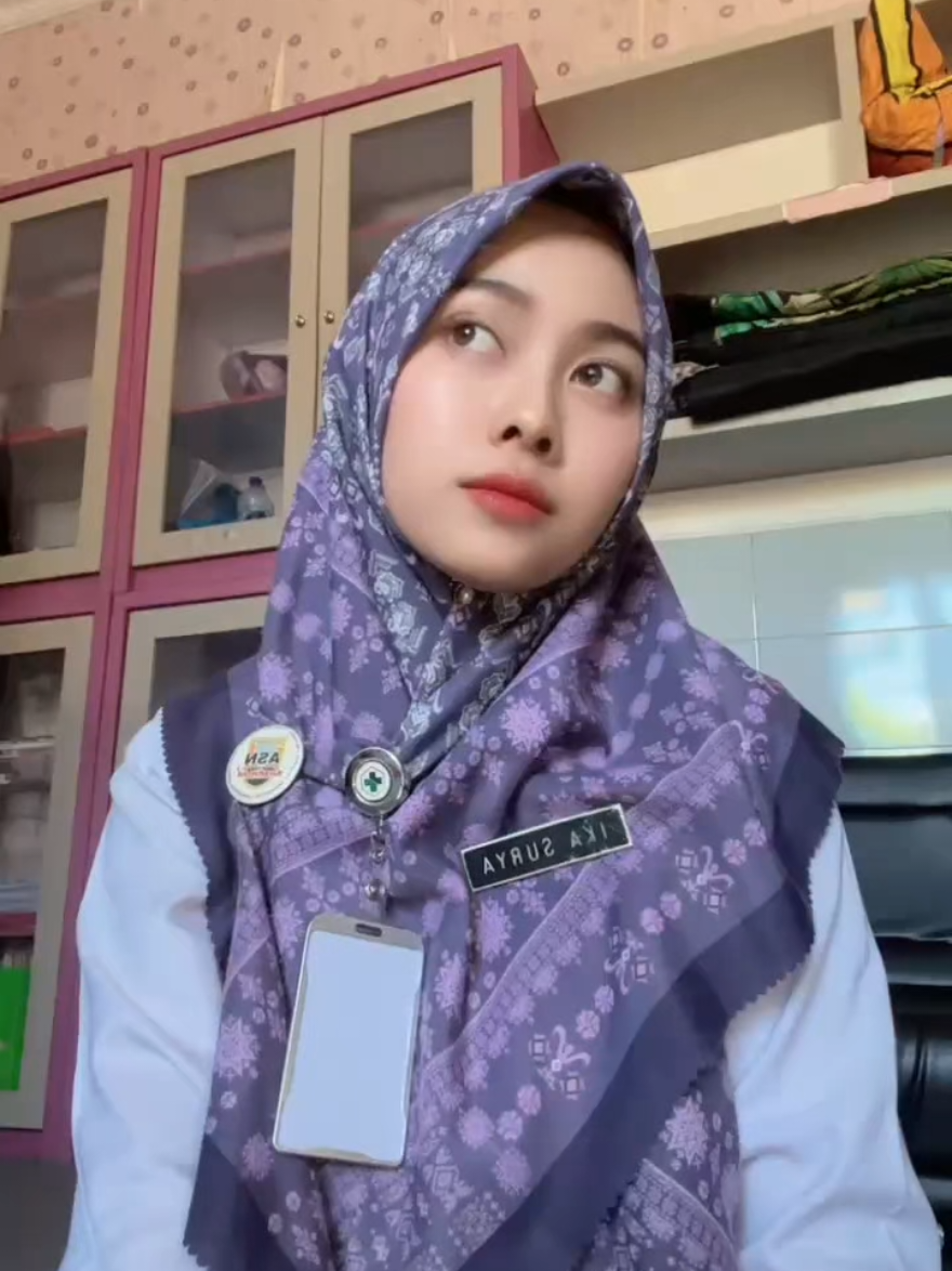 Segedebag-gedebug ini memang profesi ini #bidan #bidanindonesia #profesi #nakes
