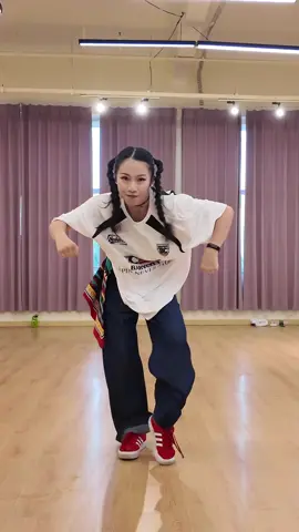 やっぱセプテンバーでしょ❤️‍🔥❤️‍🔥❤️‍🔥#ダンス #ロックダンス #dance #locking #プロダンサー 