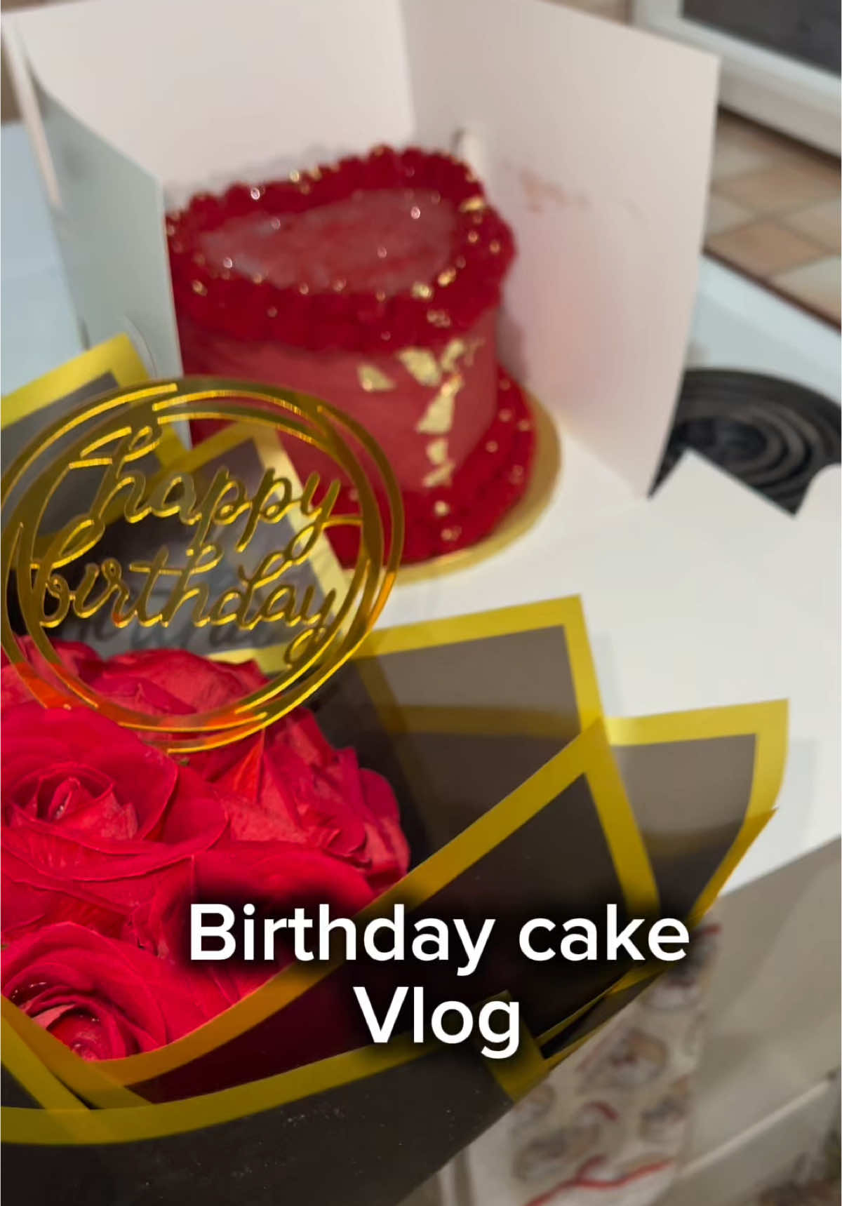 @pastriesbysheenz Thank you baby ❤️#foryoupage #blowthisuptiktok #fyppppppppppppppppppppppp #yourgurlamanae #fypp #blowthisupforme #foryou #birthdaycelebration #cakedecorating 