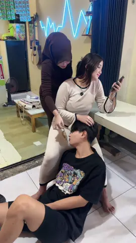 Baunya mirip apa ya? Haha #aaziz 