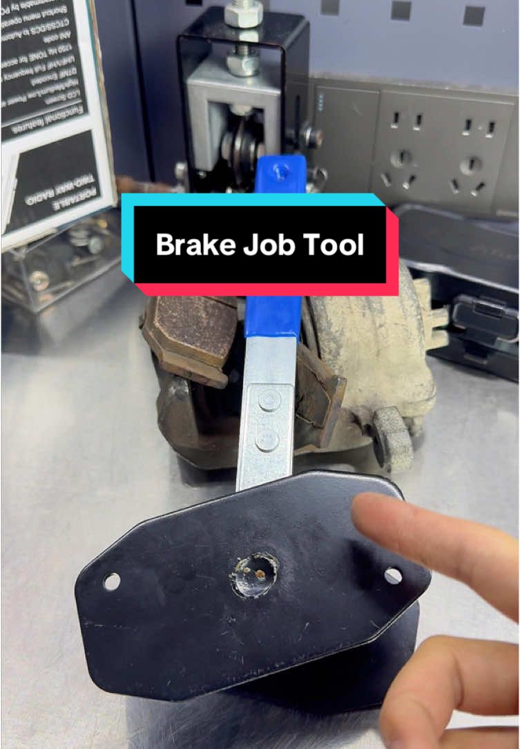 break job tool. really nice. #wow #hypemeup #tiktokfinds #tiktokshop #makemefamous #whatstrending #musthave #trending #mechanic #garage #fabrication #tiktokmademebuyit #tiktokmademebuyit2025 #dealsforyoudays #tiktokshopsummerturnup #spotlightfinds