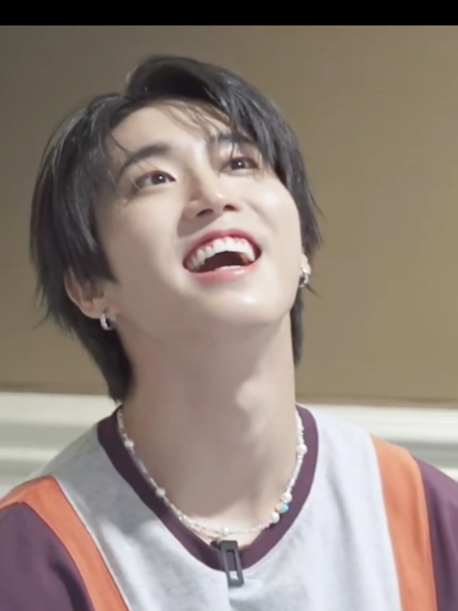 jisung been hanging out wit minho too much 😂 #straykids #stayweek #han #hyunjin #minsung 
