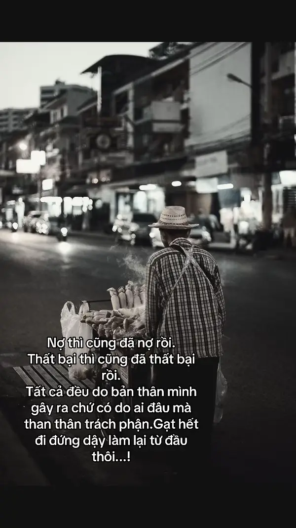 Nợ thì cũng đã nợ rồi. Thất bại thì cũng đã thất bại rồi. Tất cả đều do bản thân mình gây ra chứ có do ai đâu mà than thân trách phận. Gạt hết đi đứng dậy làm lại từ đầu thôi...!#xh #tamtrang #ducahhhh8386 