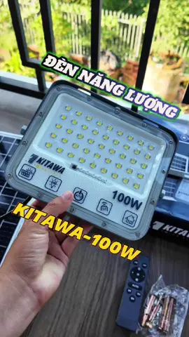 Đèn năng lượng mặt trời này ah em nên có nha dùng sáng hoàn thiện chất lương của kitawa 100w Pin mono lớn, có điều khiển, hẹn giờ, đầy đủ.  #dennangluongmattroi #kitawa #dennangluongmattroigiatot #giadungtienich #baboireview 