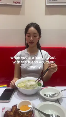 just eat ur food😔 #fyp #korean #mukbang @Grace 