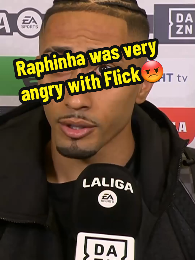Raphinha was very angry with Flick.#barcelona #raphinia #lamineyamal #hansiflick #fyp #fypシ #fypシ゚viral #foryou #foryoupage #trending #