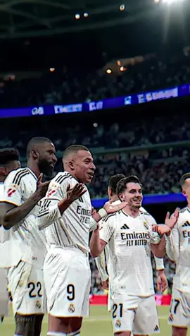 Realmadrid 🔥🔥🔥 #Realmadrid #halamadrid #tabolabale  #Fyp #xybca #4u #foryoupage #masukberandafyp @Real Madrid C.F. 