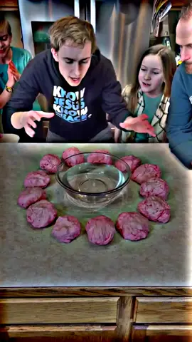 Disappearing Cotton Candy Game! 🍬😱 #fyp #games #candy #familygame 
