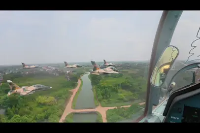 biên đội 6 chiếc iak 130#80namqđndvietnam #a80 #iak130 #duyetbinhvietnam #sânbaykep #su30 