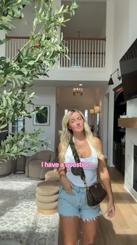 Tell us your favorite homecoming dress stores!? 💕🫶🏼✨🛍️ #fyp #viral #momanddaughter #mom #daughter #teen #preppy #OOTD #grwm #hair #hairtok #MomsofTikTok #hoco 