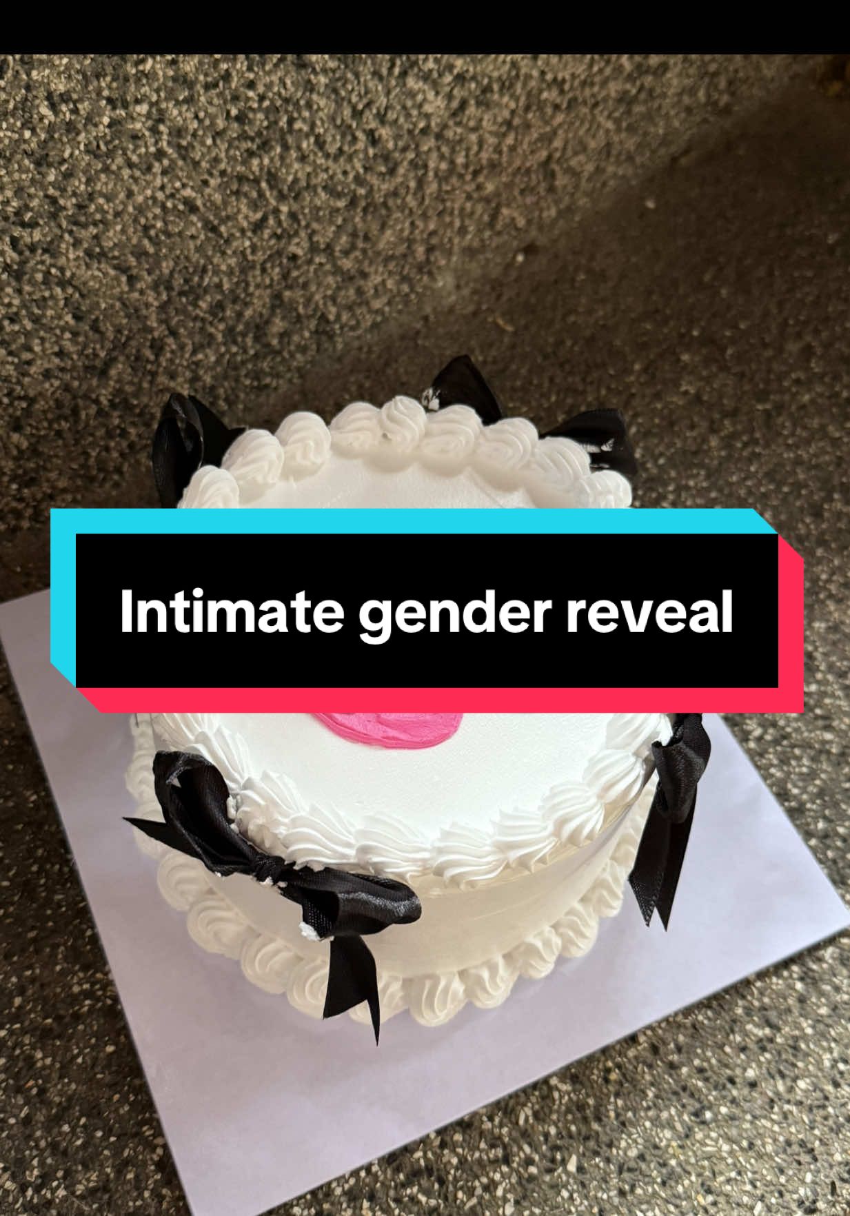 It’s a …….🩵🩷  alhamdulillah #masyaallahtabarakkallah  #alhamdulillah  #firstbornchild  #genderreveal  #babygender 