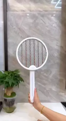 raquete mata mosquito elétrica, excelente para o seu lar #tiktoknews #tiktokbrasil 