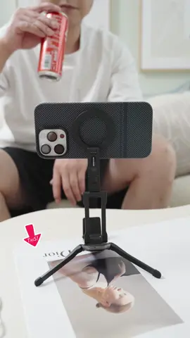 “How do you shoot a vlog by yourself and still capture your everyday life?”#phonestand #phoneholder #phonetripod #Contentcreator #magneticmount #btsfootage #filmingtutorial #captureramadanspark #vlogs 