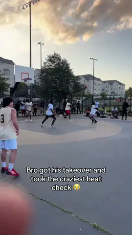 We calling bro John Wick or Larry Bird ⁉️ @Charlie Hurd cooking 🔥   I still didn’t understand this type of green light from Coach 😭  Follow my Instagram & YouTube for more content ❗️ #fyp #fypシ #fypage #basketball #basketballmemes #hoopersoftiktok #basketballvideos #hoopers 