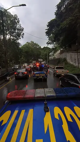 Al 1000 xq al 100 cualquiera👮🏻👮🏻🚨🚨#pncdeguatemala#comandos#patrullaje#hit#videoviral 