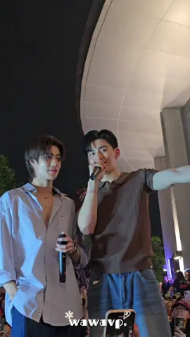 ลูบหัวคนข้างๆตลอดไปปปปป 🫳🏻🤭💖 #ppnaravit #phuwintang  #pondphuwin  @ppnaravit @phuwintang 