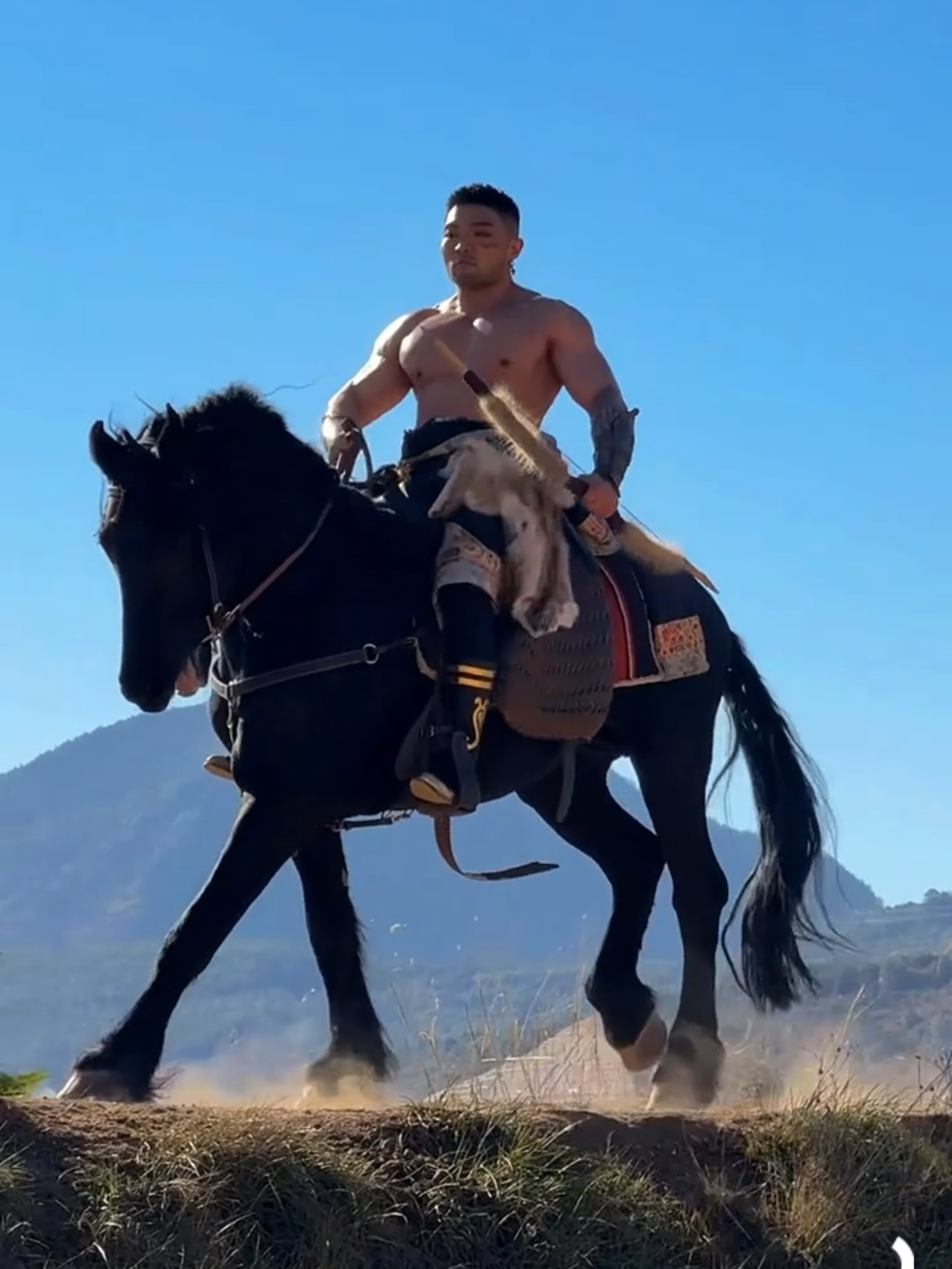 Muscle Horse 马上肌肉   #hunk #muscle #horse #asianhunk #asianmuscle #beautifulmusclemale  #肌肉 #肌肉男 #帅哥