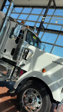 #kenworth #alberta #edmontonoilers #canada🇨🇦 
