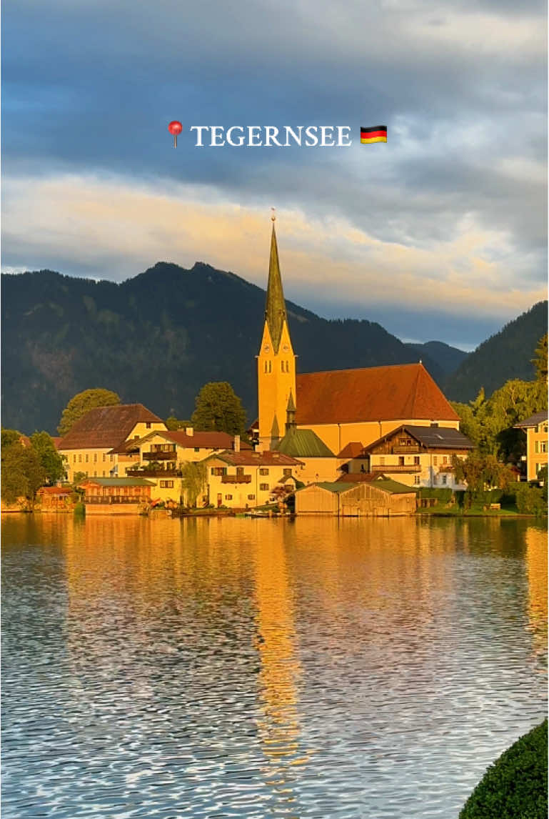 Sunset in Tegernsee 🥰 #tegernsee #landscape #traveltok #germany #explore 