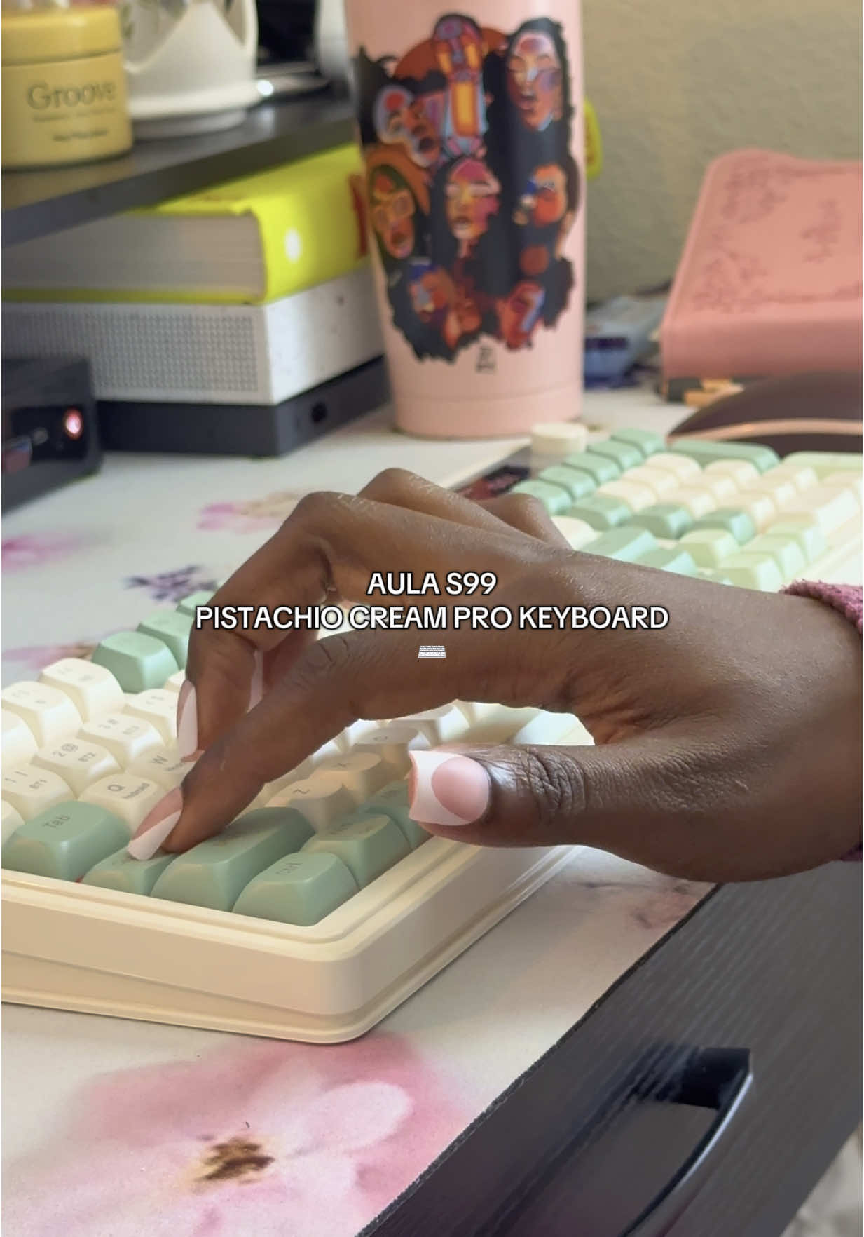 Creamy keyboard by @Aula USA for the win 🫰🏾 it’s so creamy and light to the touch. It doesn’t feel like I have to force press on the keys at all.  • • #aula #keyboard #creamykeyboard #techtok #Tech #creamykeyboards #foryou #tiktokshopbacktoschool #backtoschool #GamerGirl #gamer #GenshinImpact 