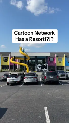 This Resort is so fun! I explored the Cartoon Network Hotel ..what’s your favorite Cartoon Network show!? #travel #traveltiktok #cartoonnetwork #lancasterpa #resort 
