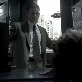 سکوفیلد.. #foryou #4k #explore #michealscofield #prisonbreak #movies #clips #مایکل_سکۆفیلد #مایکل @TikTok 