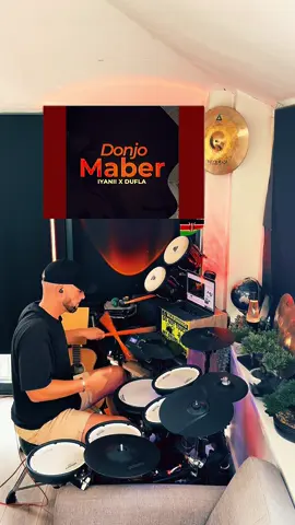 Iyanii X Dufla - Donjo Maber #iyanii #lyaniiChallenge #DonjoMaber #kenyantiktok🇰🇪 #drummer @Iyanii @Dufla🇸🇸🇰🇪 @Kenyan Music kulture @Pulse Kenya 