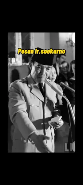 negri yang bapak perjuangkan dulu sekarang sudah kacau pak🥹🥹 #irsoekarno🇲🇨 #lekassembuhindonesiaku🇲🇨 #fyp 