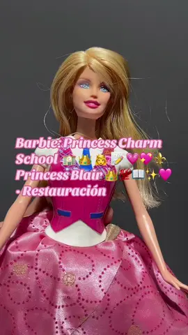 De la película Barbie:  • Escuela de Princesas 🏫👑💖  Ella es:  La Princesa Blair ⚜️💕🔱✨💖 #BarbieMovie #barbiemovies #barbieprincesscharmschool #blair #mattel #barbieprincessmovies #dollcollector #collector #barbie #muñecas #dolls #barbiedollcollector #barbiegirl #barbiedoll 