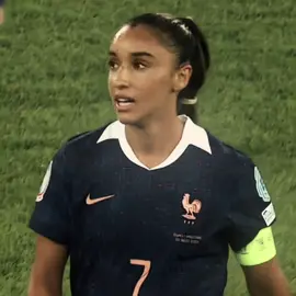 I absolutely hate this oh my god #SAKINAKARCHAOUI #edit #trending #fyp #euros #wlw #psg #france 