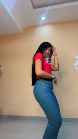 Vuelve mami 💃#merenguechallenge #baile #viraltiktok #foryou #paratii 