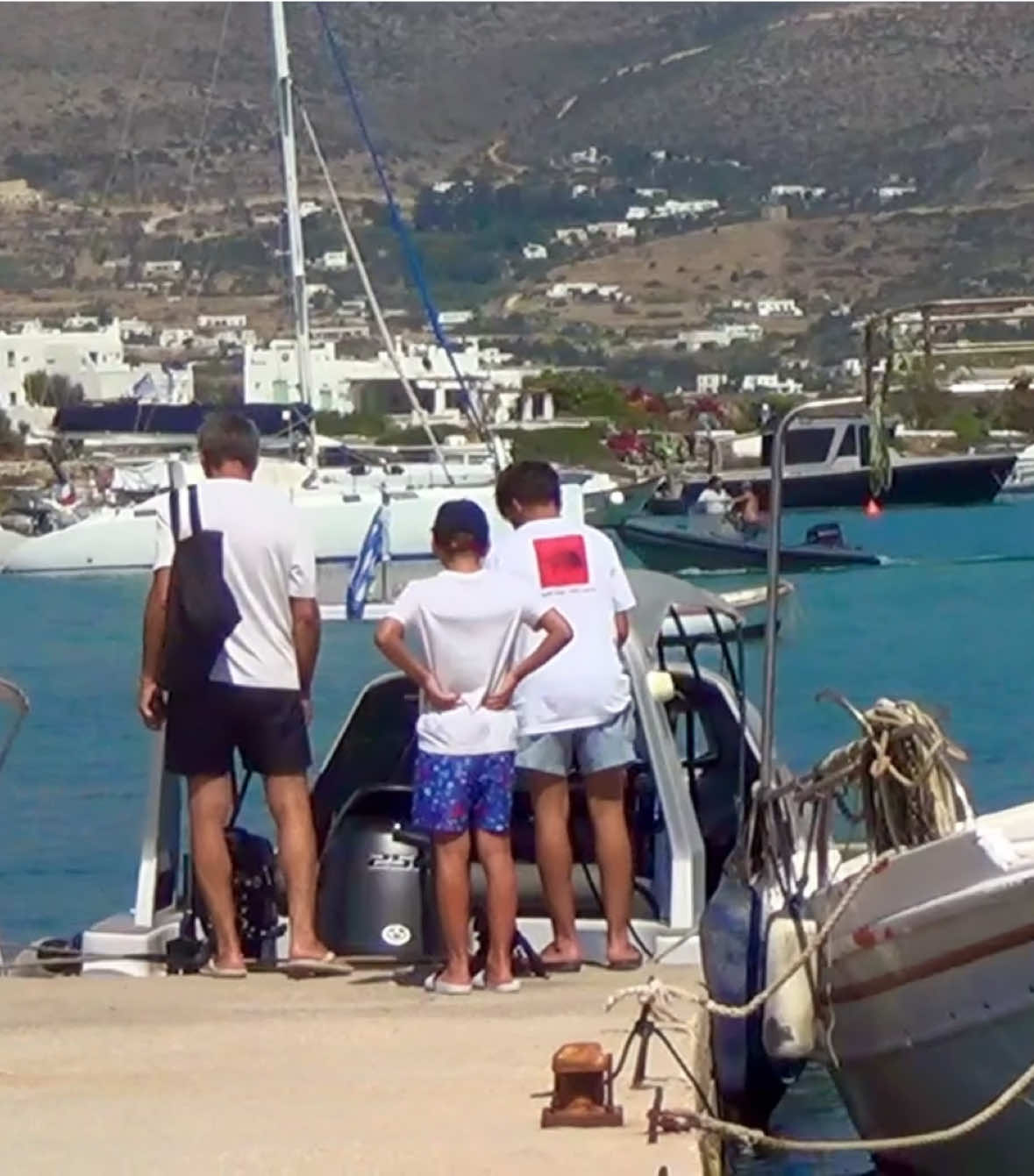 greece on my camcorder 7.7.25 - 7.11.25 #greece #paros #athens #fyp #foryoupage #travelgreece #eurosummer #digitalcamera #camcorder #nostalgia #memory #travelaesthetic #digicam 