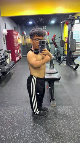 Como actúa la creatina jajaja @marcelojesus_20 @eltonish  . Ig: heracles_workout #heracles #paratiiiiii #Fitness #streamer #gymrat #Gym #comedia #humor 