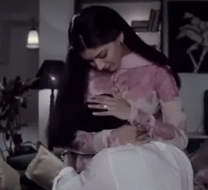 🥺♥️  #fyp #follow #foryou #foryoupage #bollywood #humsaathsaathhain #salmankhan #sonalibendre #couple #followerstiktok 