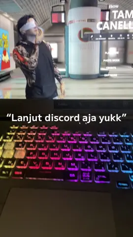 Sering terjadi di kota” besar #nusavroleplay #gtaroleplay #fivem #gta5online #gta5 #roleplayerindonesia #roleplayer 