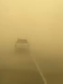 Fuerte tormenta de arena en la Panamericana Sur están reduciendo la visibilidad en la carretera. Se recomienda manejar con precaución, reducir la velocidad y mantener distancia.