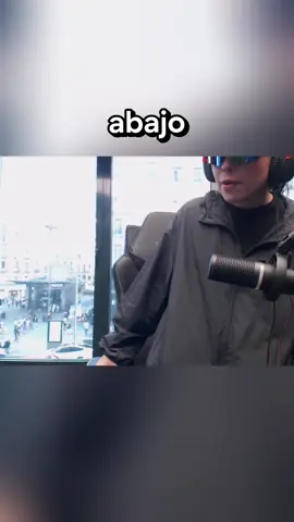 hice un amigo en gran via hoy 🕺🏻 #twitch #streamer #clip #irl 